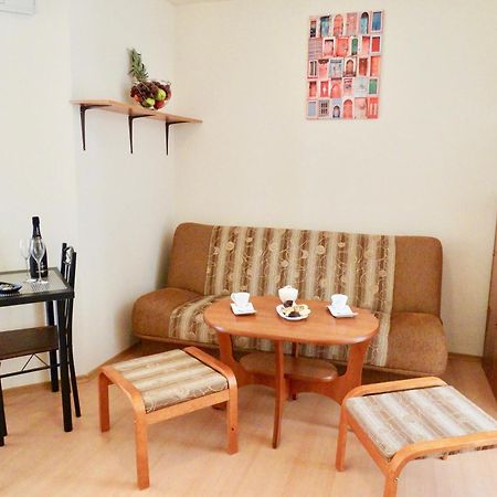 Rainbow 2 Holiday Complex Pantai Sunny Bagian luar foto