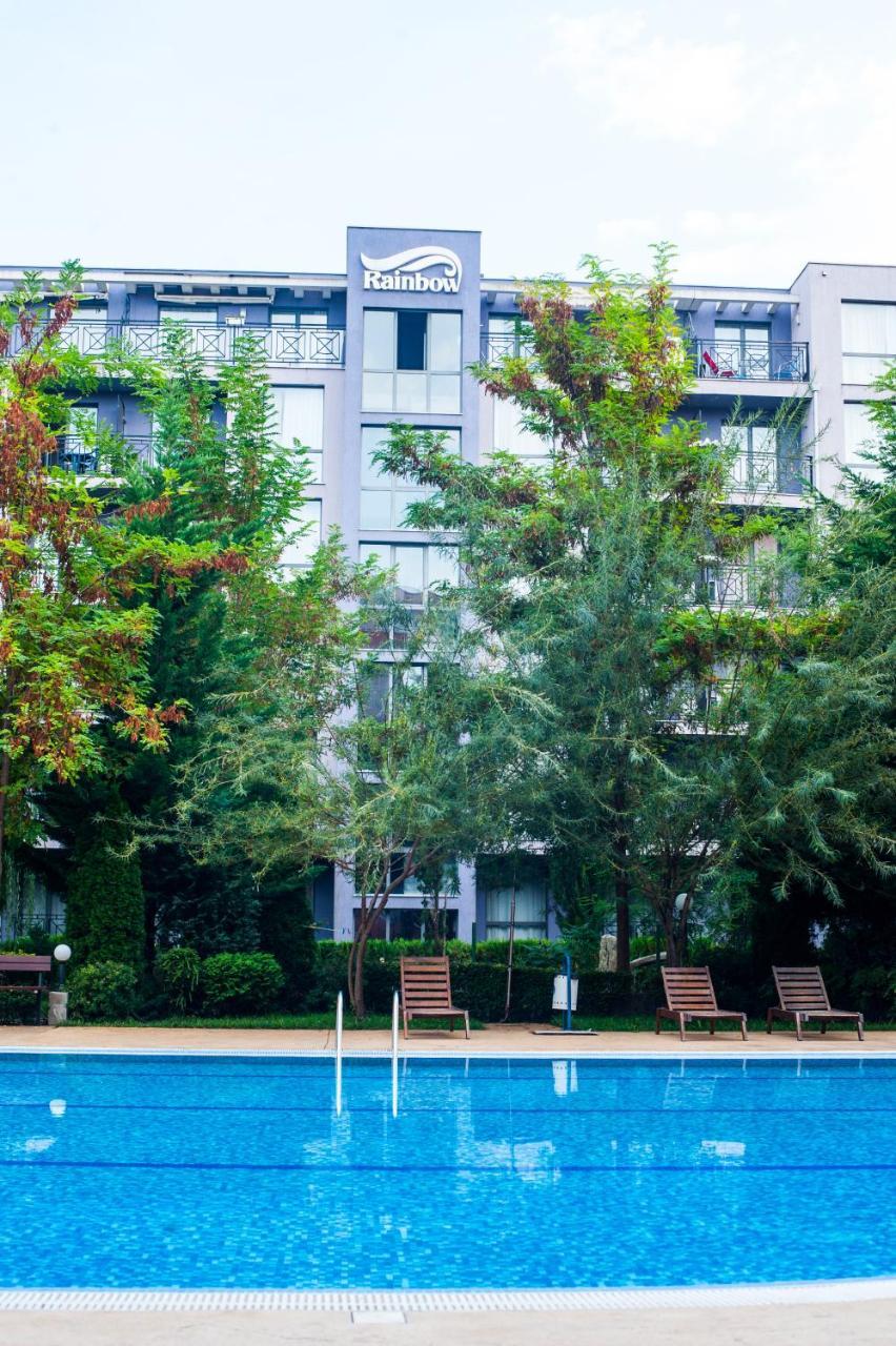 Rainbow 2 Holiday Complex Pantai Sunny Bagian luar foto